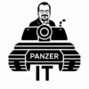 Panzer IT Logo – Ein stilisiertes schwarzes Panzer-Design mit einem professionellen Portrait, das Technologie und Innovation in der IT-Branche repräsentiert.